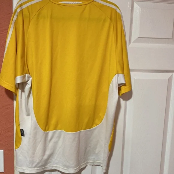 Adidas mens xl retro gold/white jersey. Mint condition. - Picture 3 of 6